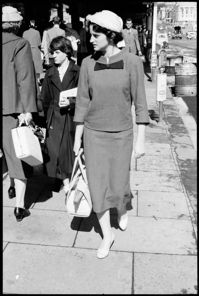 Street photo, Queen Street, Auckland, 1960