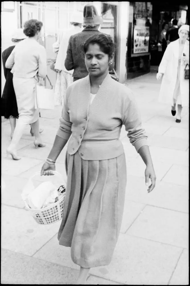 Street photo, Queen Street, Auckland, 1960