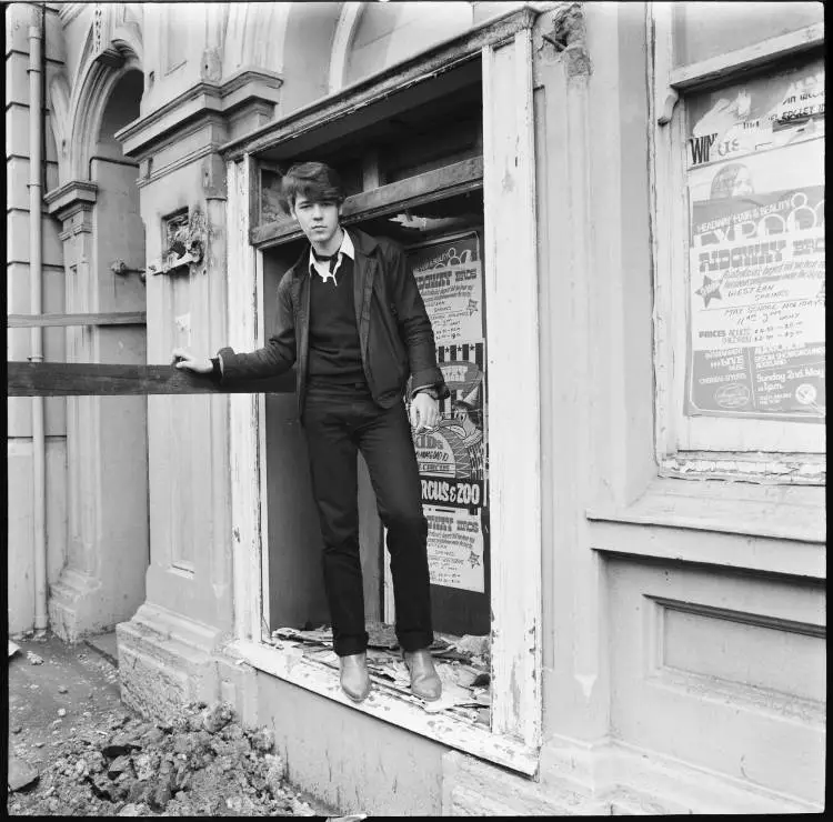 Russ le Roq (Russell Crowe), 1981