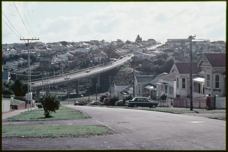New Bond Street, Kingsland, 1980