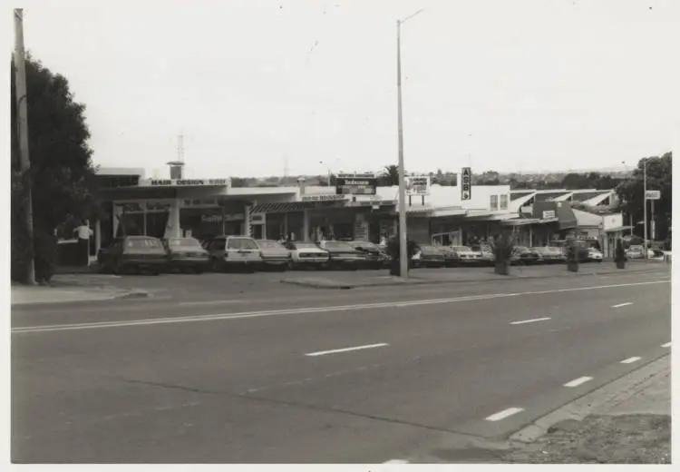 Penrose Road shops, Mount Wellington, 1986