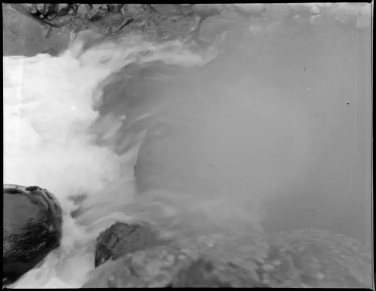 Road trip across the volcanic plateau: Mahuia Rapids