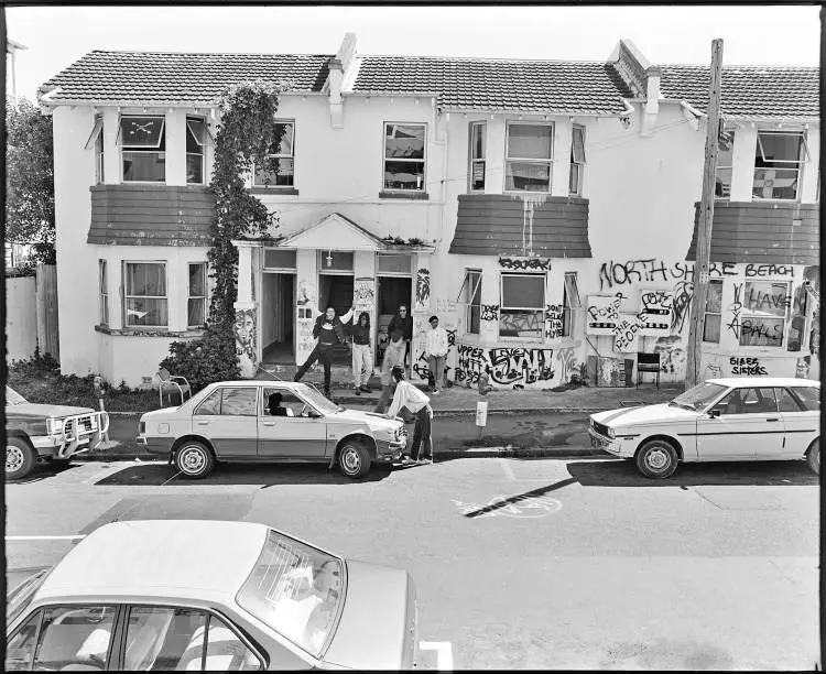 Mount Street graffiti, Auckland Central, 1990