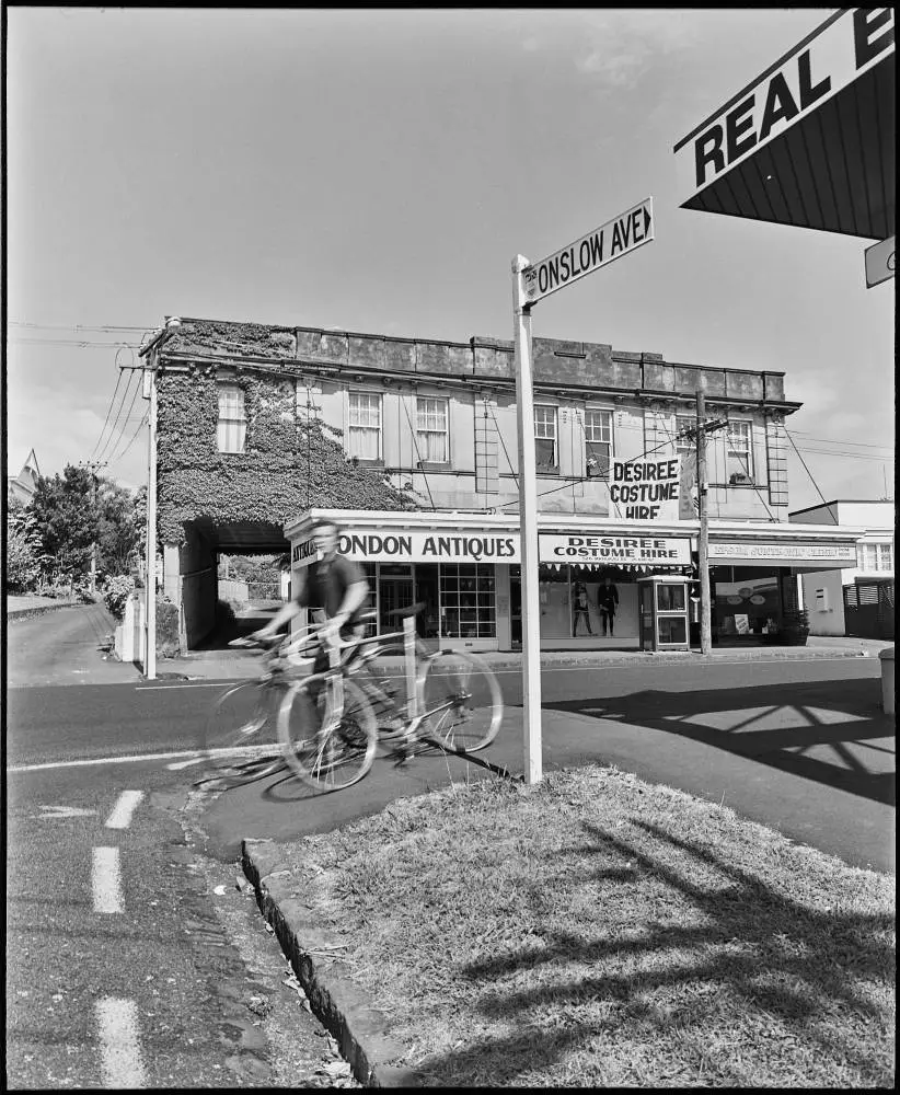 London Antiques and Desiree costume hire, Manukau Road, Epsom, 1989