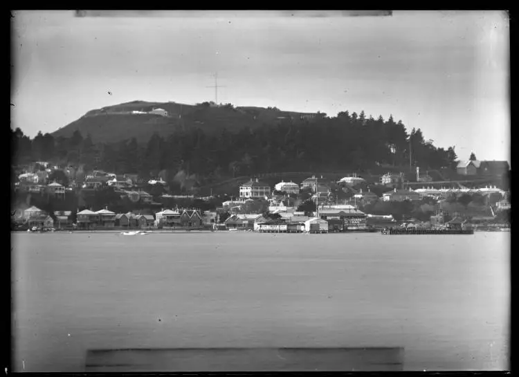 Devonport waterfront and Mount Victoria, 1900