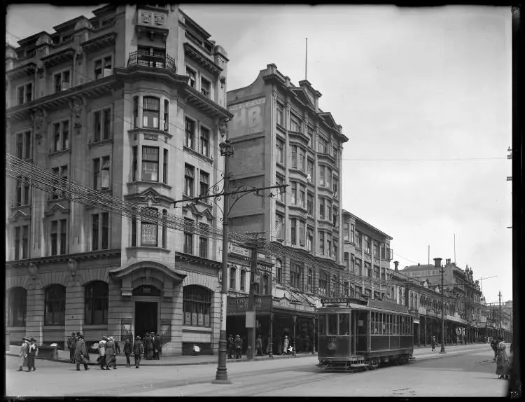 Queen Street, Auckland Central, 1919