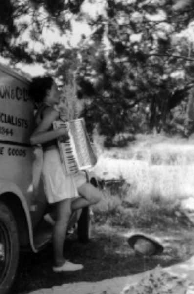 Girl with piano accordion