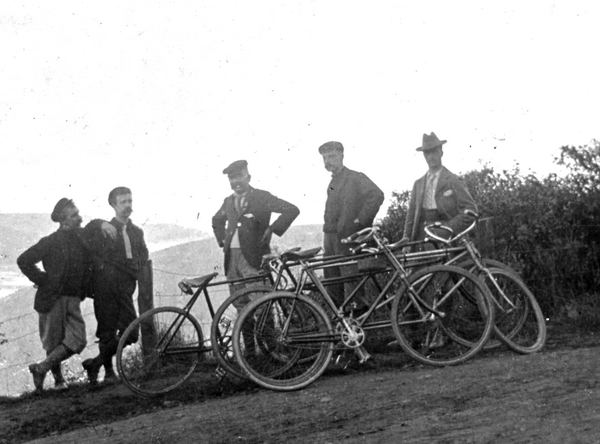 Five men in a cycling group : digital photograph