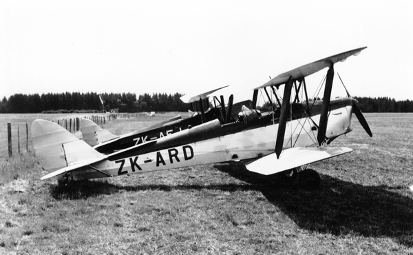 Two Tiger Moths at Hood Aerodrome : digital photograph