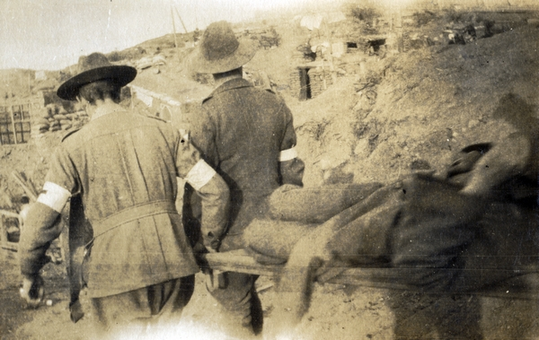 Evacuating wounded [Gallipoli] : digital image