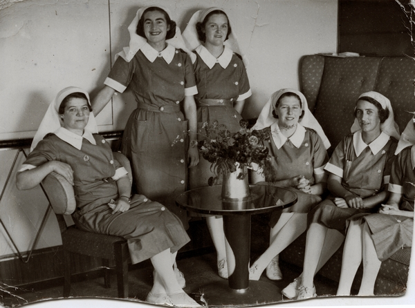 Five World War Two nurses, including Jean Bond: Photograph