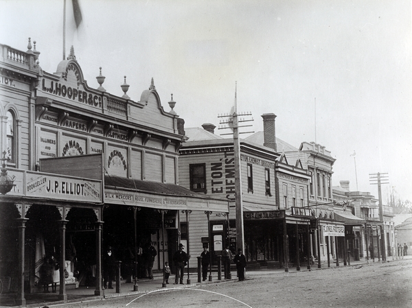 Queen Street, east side : Photograph