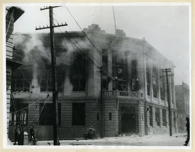 1931 Hawke's Bay Earthquake - Napier Post Office