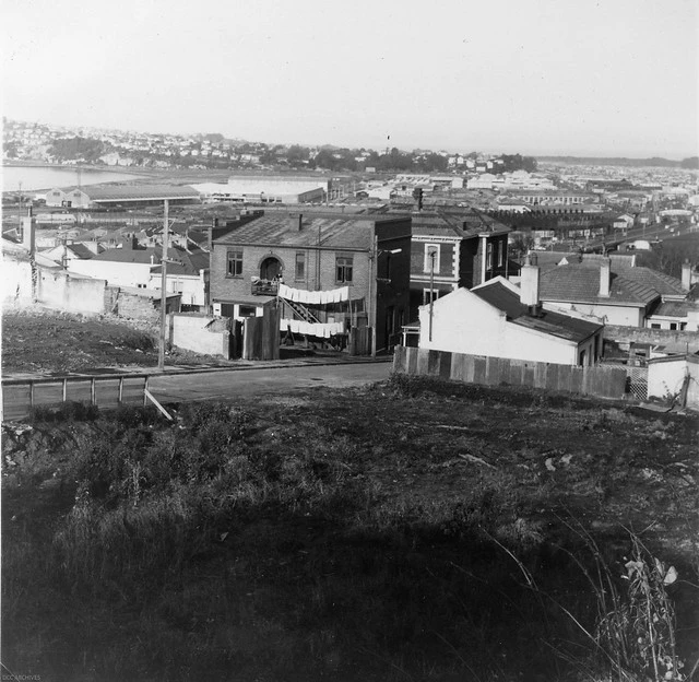 Palmyra Street towards Perth Avenue and Carroll Street, 1970