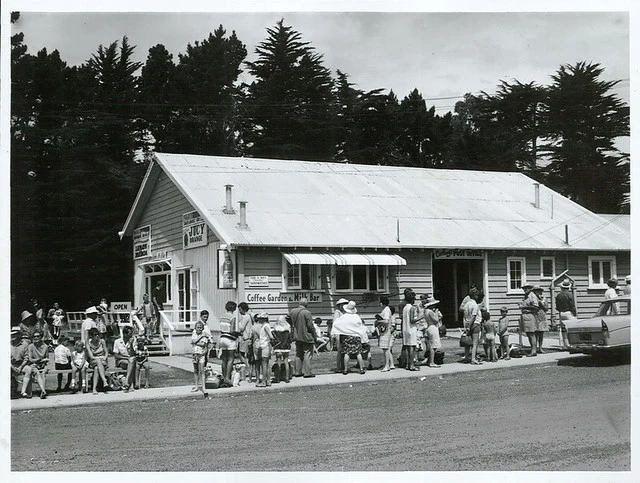 Post Office and store and bus stop at Onetangi, Waiheke Island, Auckland.