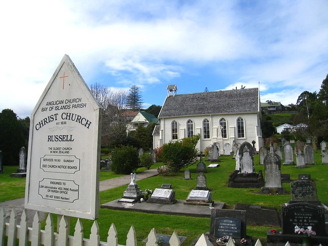 Christ Church, Russell