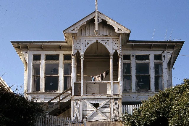 newtown house 1991