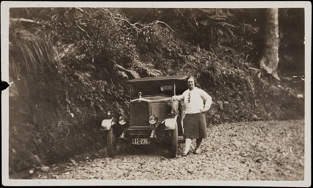 Mabel Voss and her Morris Cowley, 1929