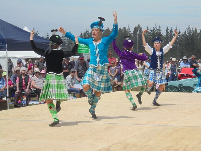 Highland dancers