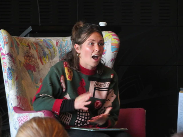 Olivia Tennet, Kiri + Lou storytime