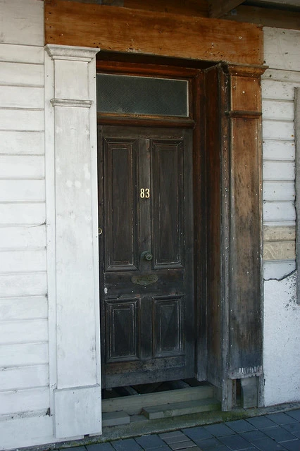 Leeston: old hotel? (b) - detail