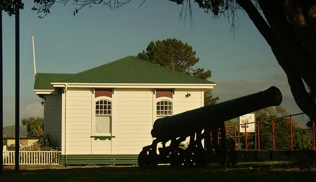 The Old Custom House (c.1897) (2)