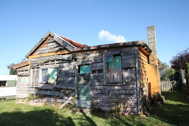 Old house, Matata, Bay of Plenty, New Zealand