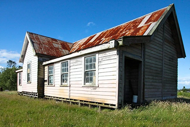 Old school, Bay of Plenty, New Zealand