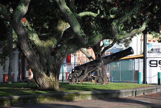 Napier - Early morning citywalk