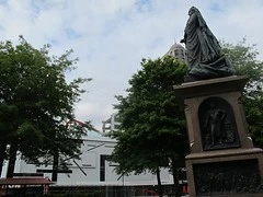 Victoria Square historical tour