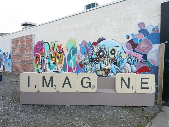 Street art and Imagine art