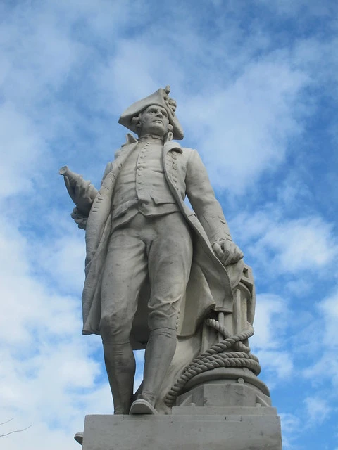 Captain Cook statue