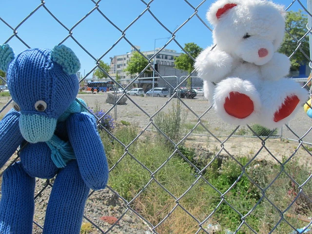 Soft toy fence