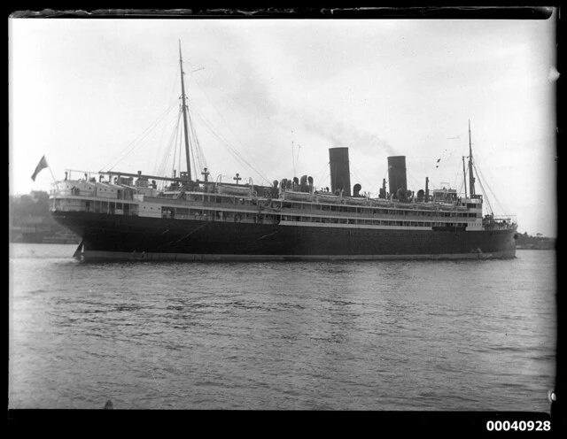 RMS NIAGARA leaving Sydney for Vancouver