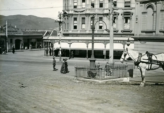 London Street Comfort Station 1919