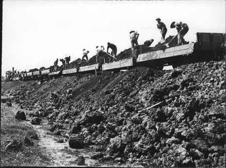 Ballasting railway line, Kaikohe Extension.