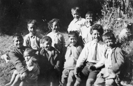 [Group portait of Maori children]