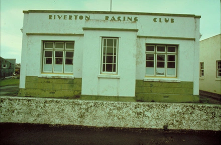 Riverton Racing Club.