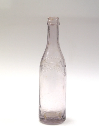 bottle, aerated water