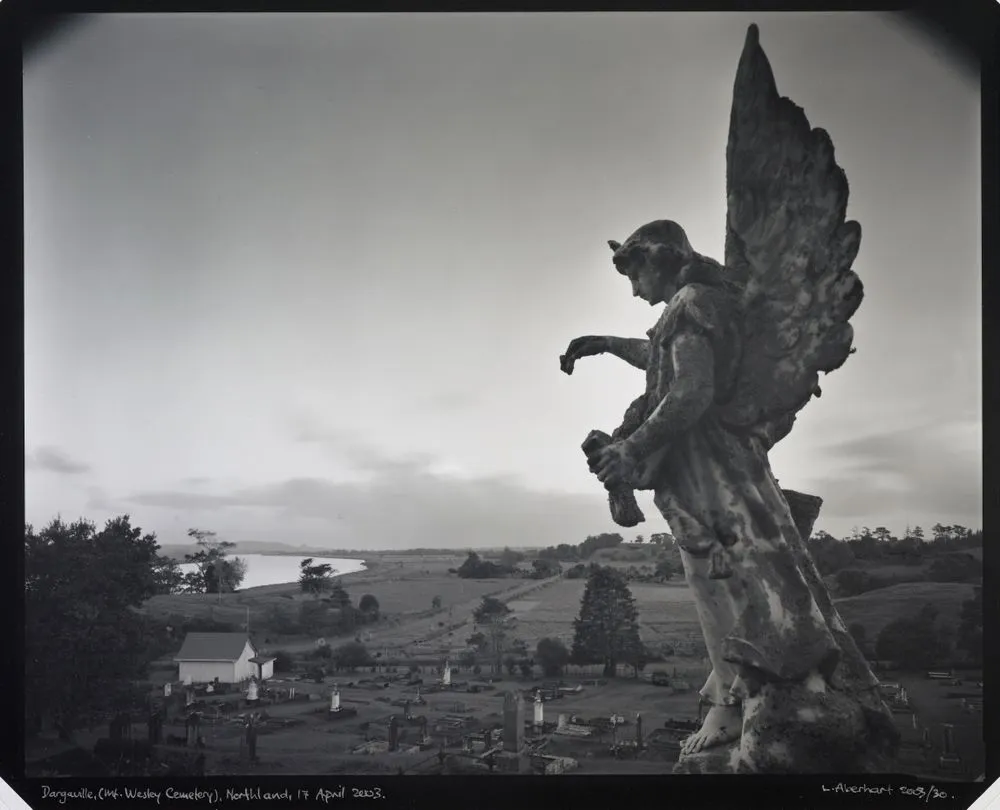 Dargaville [Mt Wesley Cemetery], Northland, 17 April 2003