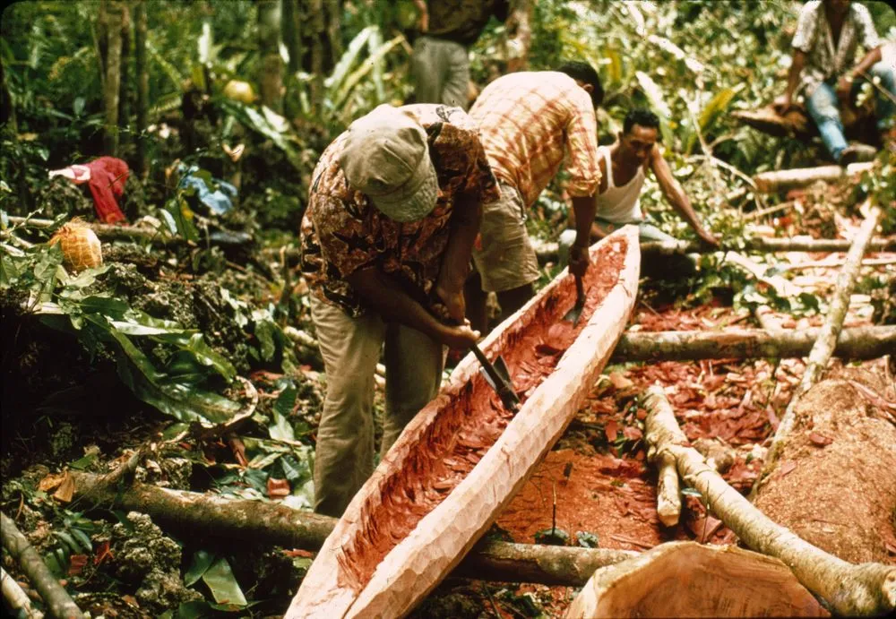 Canoe Making in Niue