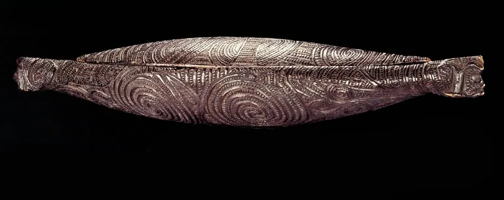Wakahuia (treasure box)