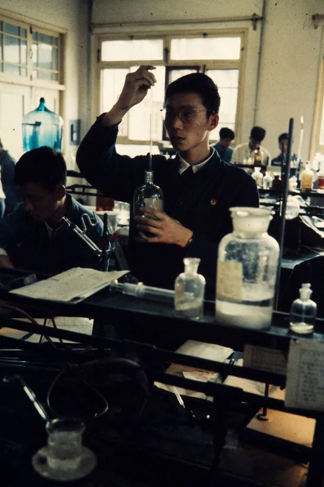 China Series: Chemistry Lab, Peking University