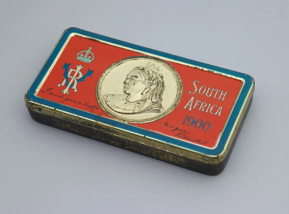 Queen Victoria's Boer War gift chocolate tin