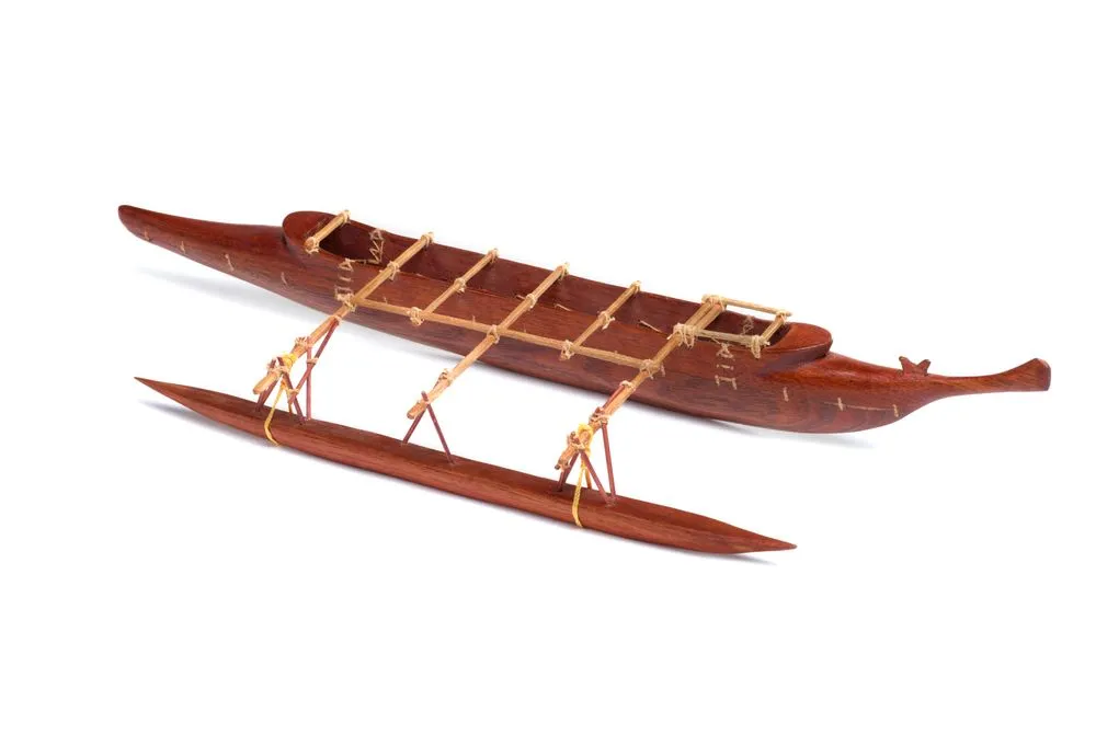 Model vaka (outrigger canoe)