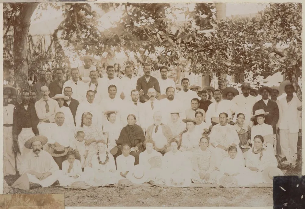 Maliatoa, Ariki Makea Tatau, Ngamaru Rongotini and others. From the album: Cook Islands