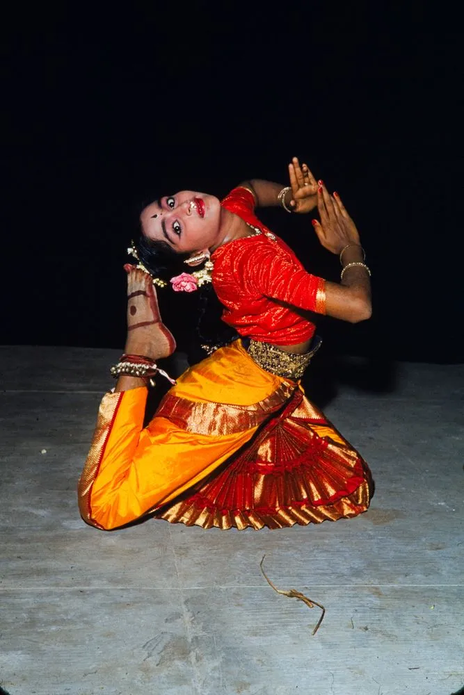 India Series: Indian Dancer