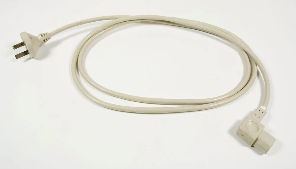 Macintosh Plus cable