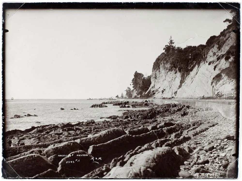 Rocks Road, Nelson