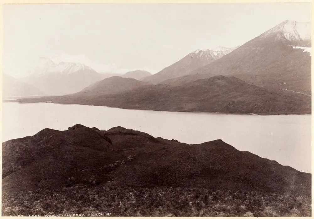 Lake Wakatipu from Pigeon Island